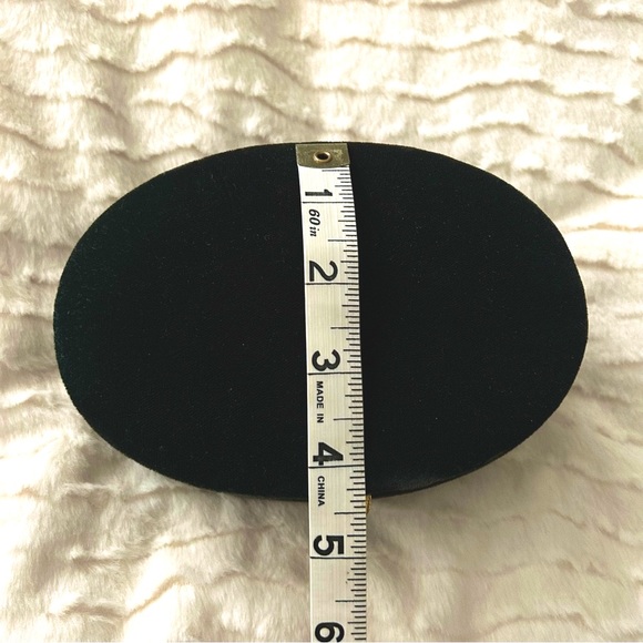 Gucci No. 3 Hunter Green Velvet Vintage Perfume/Cologne Box - Picture 14 of 16